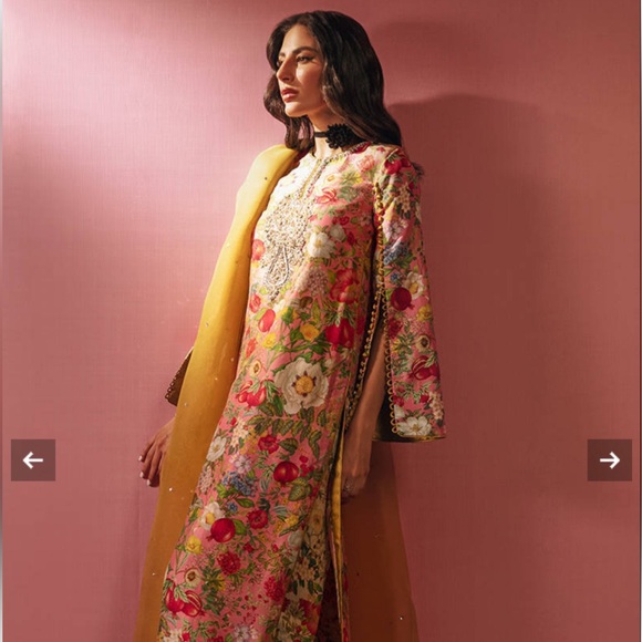 Zainab Salman raw silk floral suit- 2 piece shalwar set with organza dupatta - Picture 2 of 8